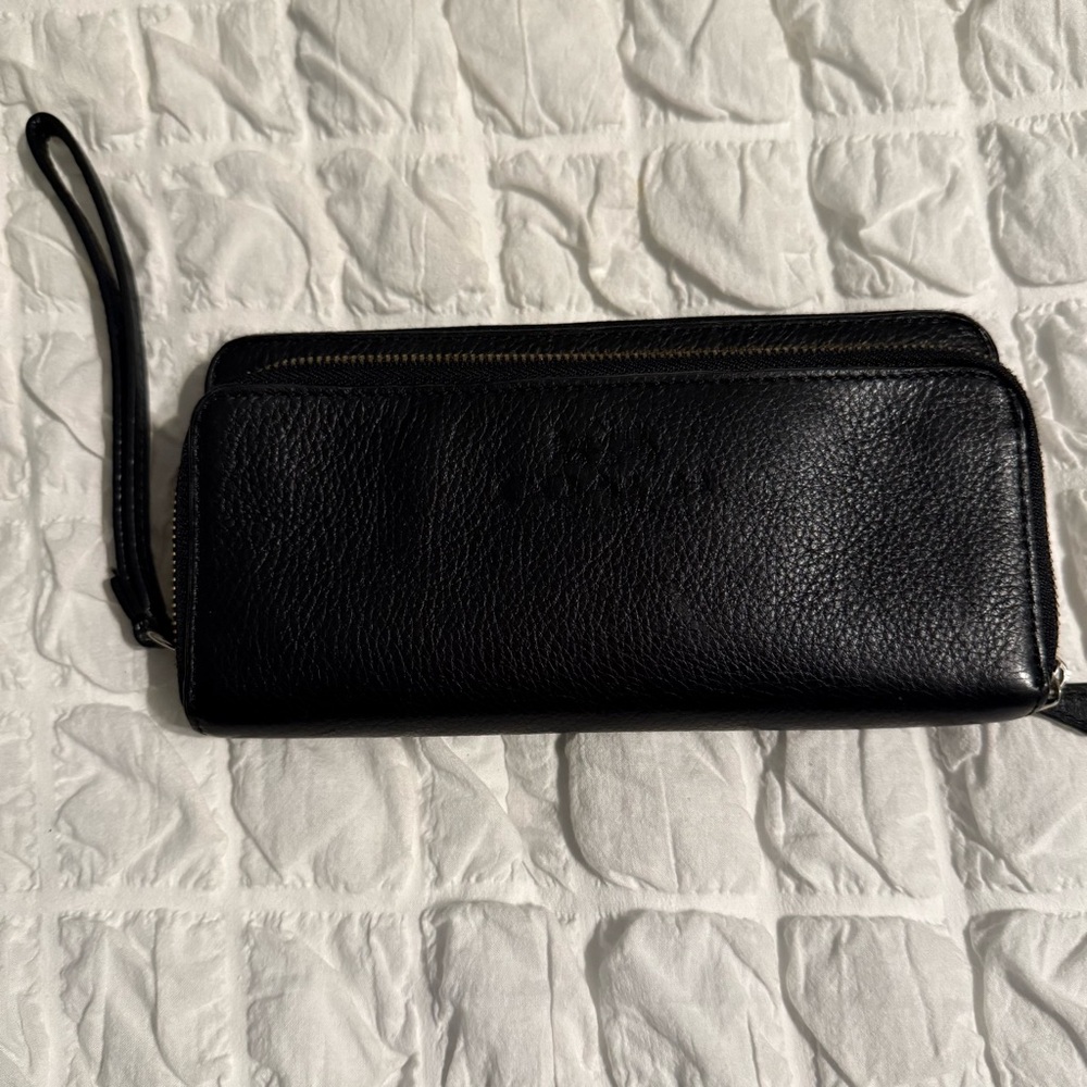 Vintage Coach Black Leather Wristlet